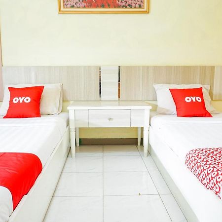 Oyo 2085 Chrysanta Hotel Bandung Eksteriør billede