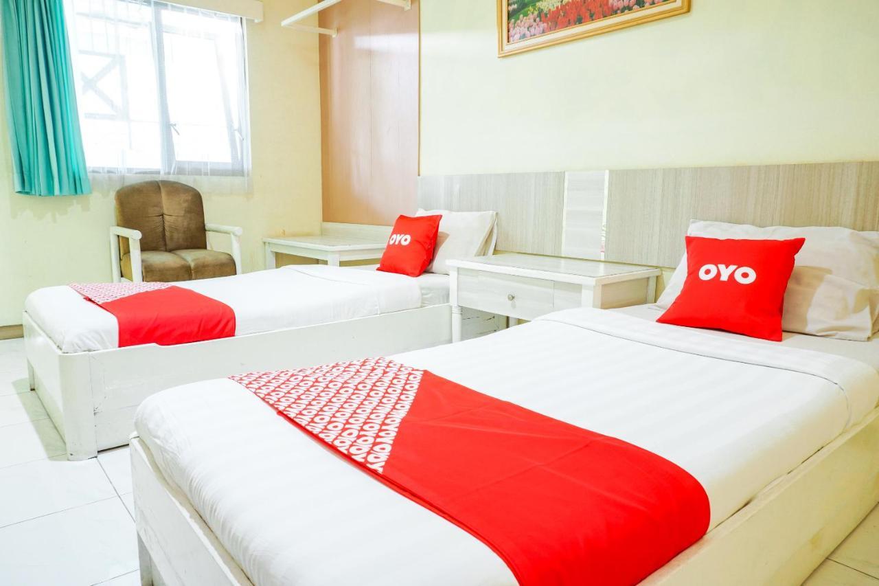 Oyo 2085 Chrysanta Hotel Bandung Eksteriør billede