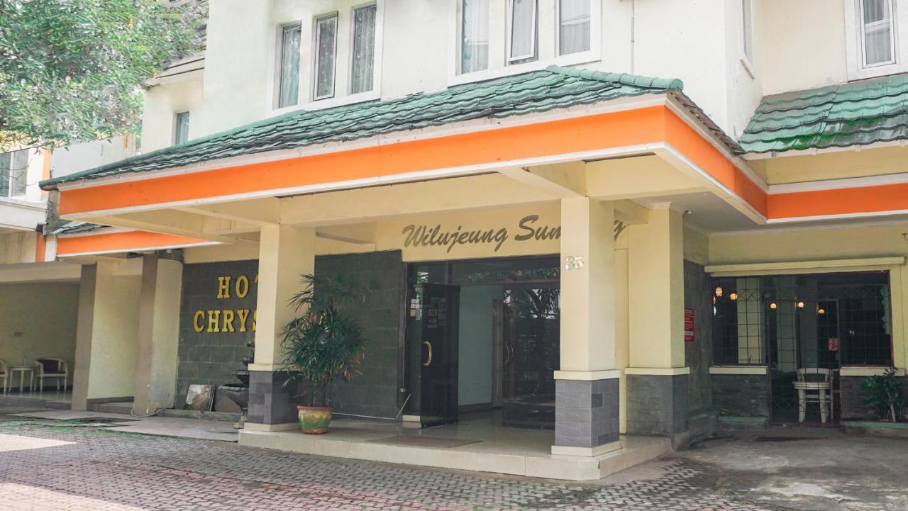 Oyo 2085 Chrysanta Hotel Bandung Eksteriør billede